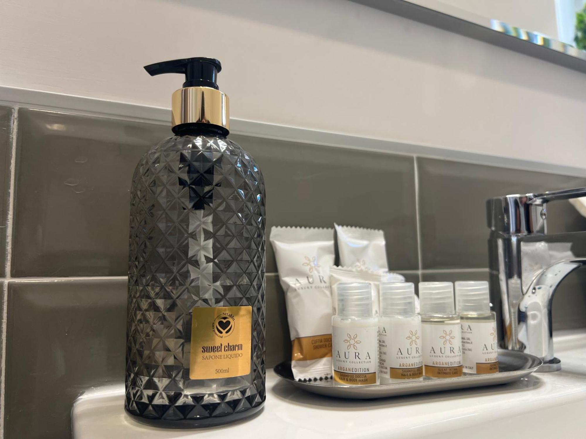 Roma Airport Sky Apartments フィウミチーノ エクステリア 写真